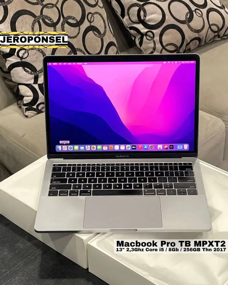 MACBOOK PRO 2017 13” 8/256GB GRAY EX IBOX FULL SET ORIGINAL GARANSI