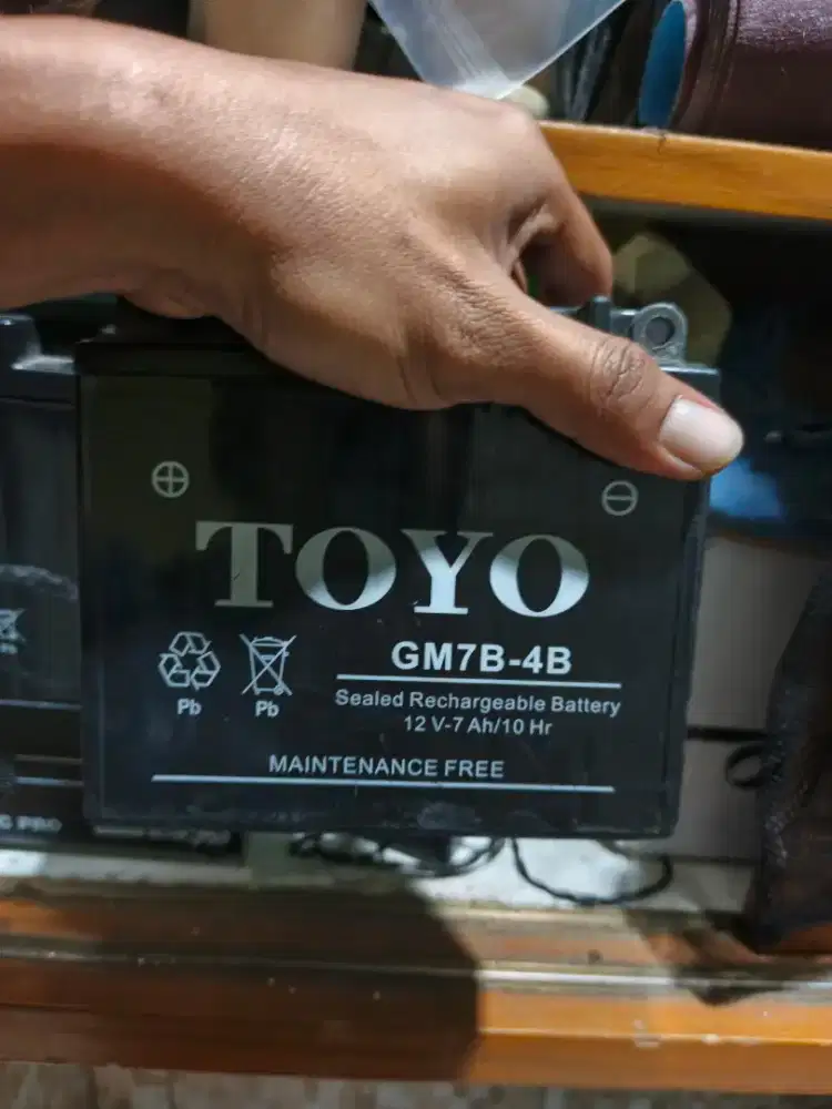 Aki 12v 7ampere toyo