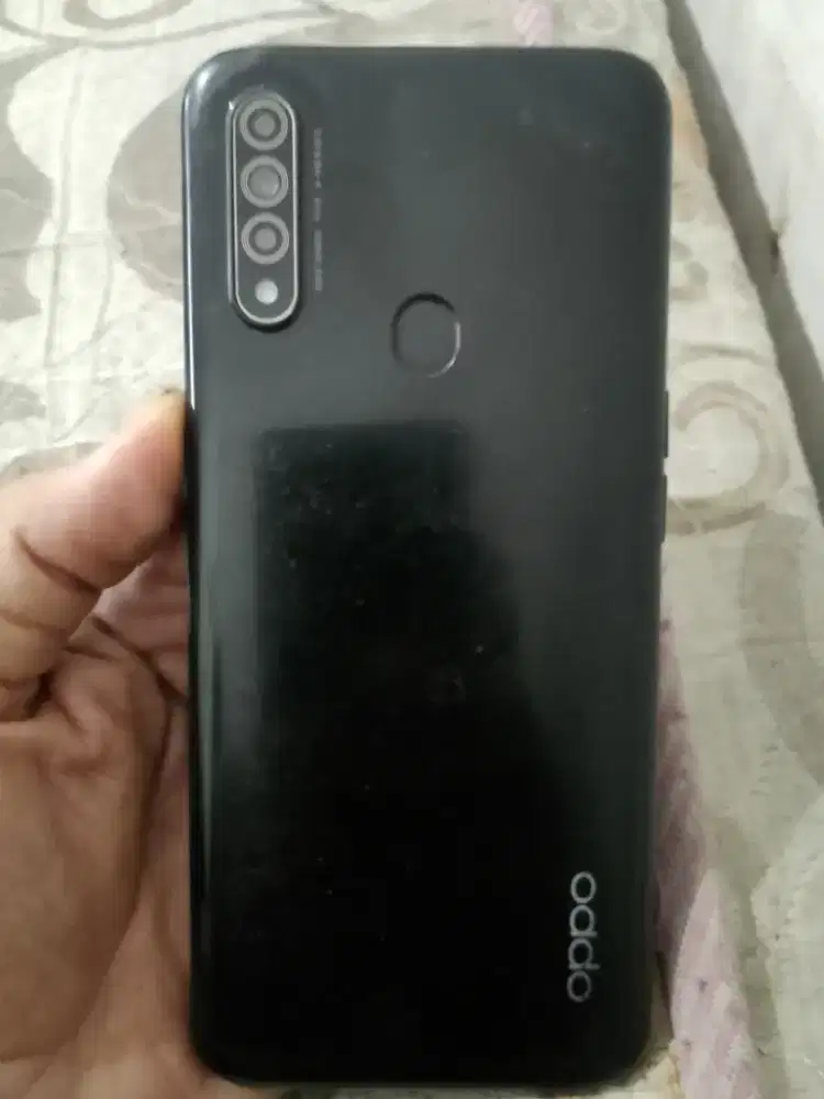 Oppo A31 ram 6/128Gb minus ya