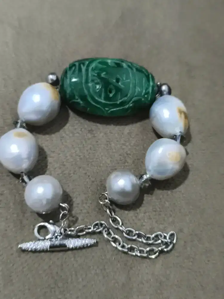 Baroque & Dark Green Jade Bangles