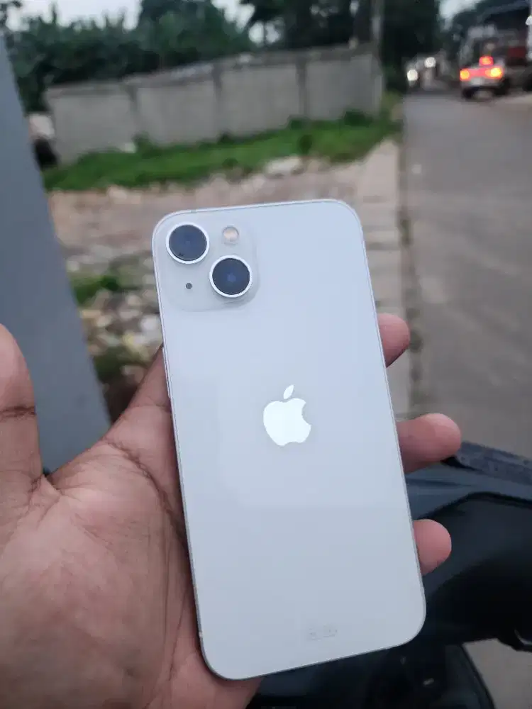 Iphone 13 ibox 128gb garansi on