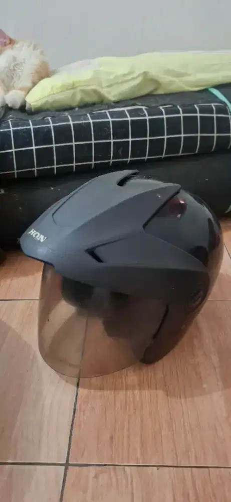 BU DIJUAL BORONGAN 3 HELEM BERBAGAI JENIS MEREK HARGA NEGO