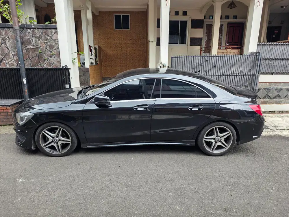 Mercedes-Benz CLA200 2014 Bensin