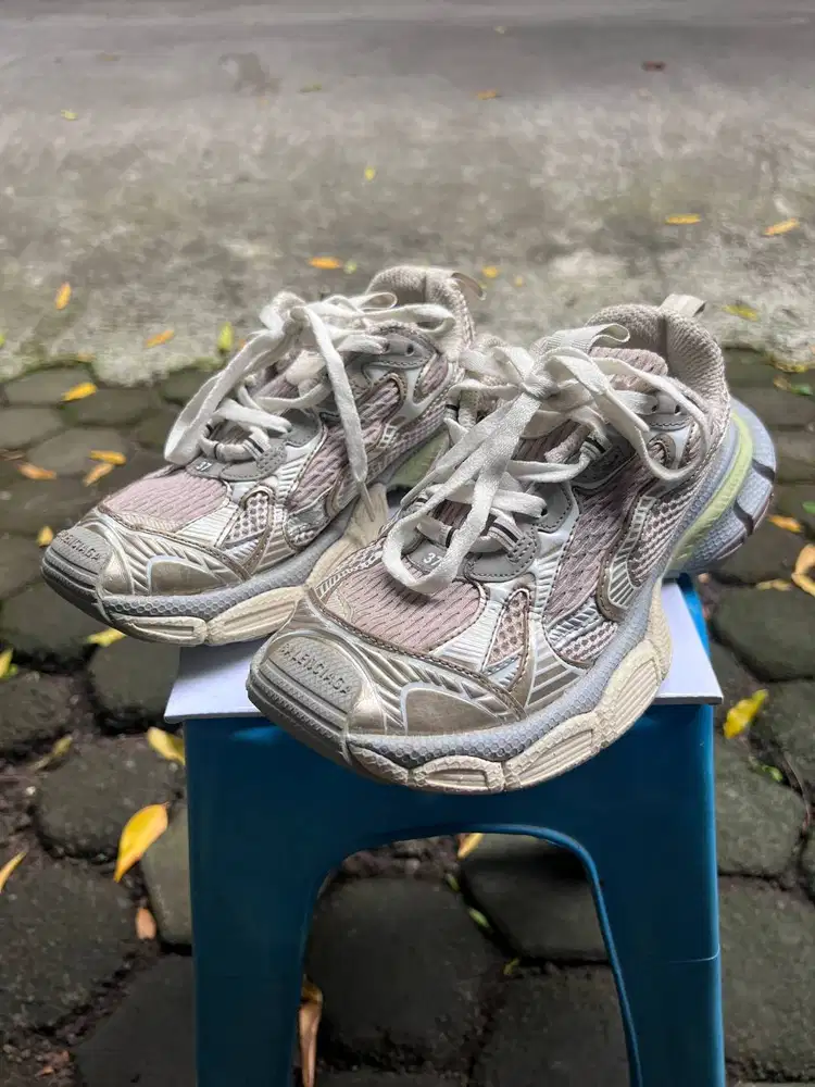 Balenciaga 3XL Women