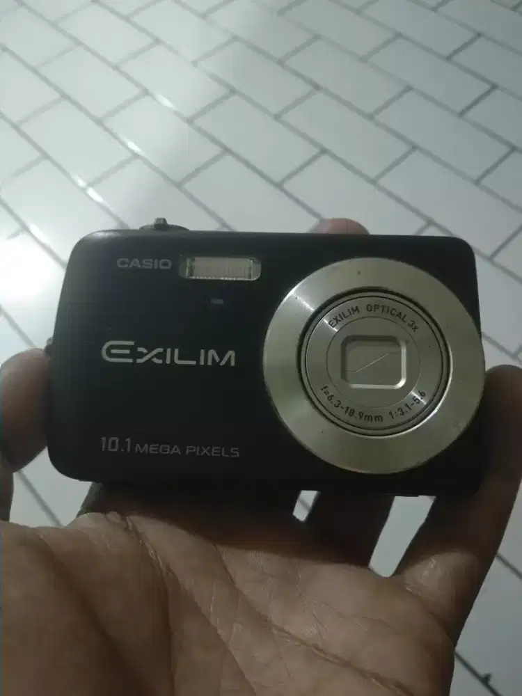 Kamera digital digicam Casio ex-z33