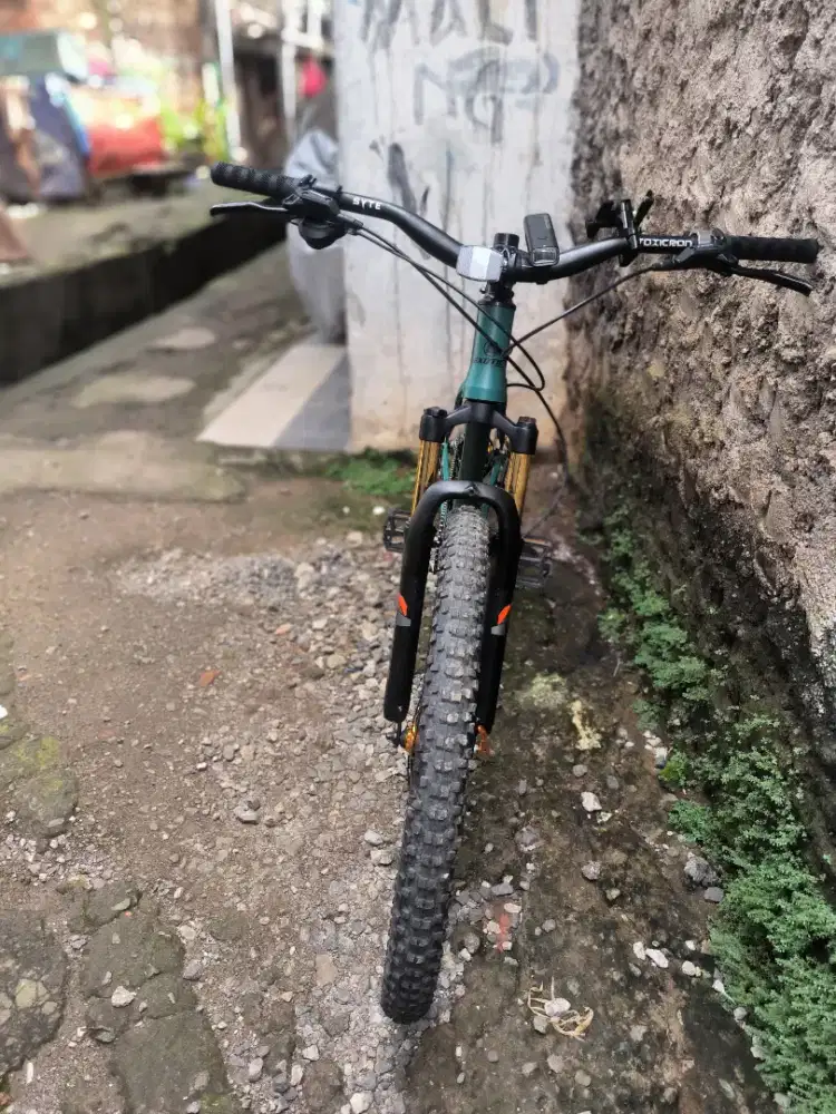 Jual sepeda exotic SLX baru 2 kali pakai