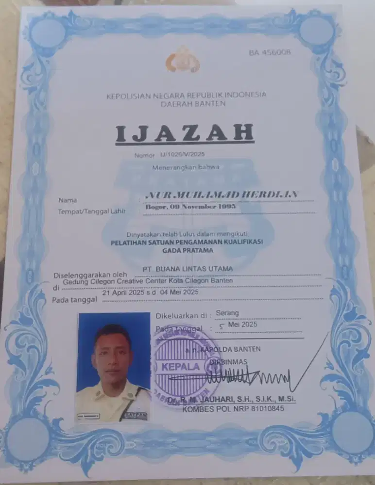 Info loker nya komandan