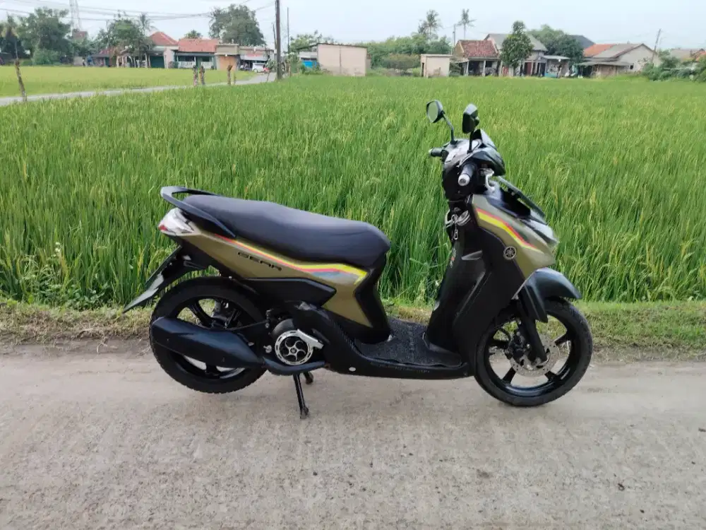 Yamaha Gear F1 125 CC th 2022 plat 2027 mesin halus