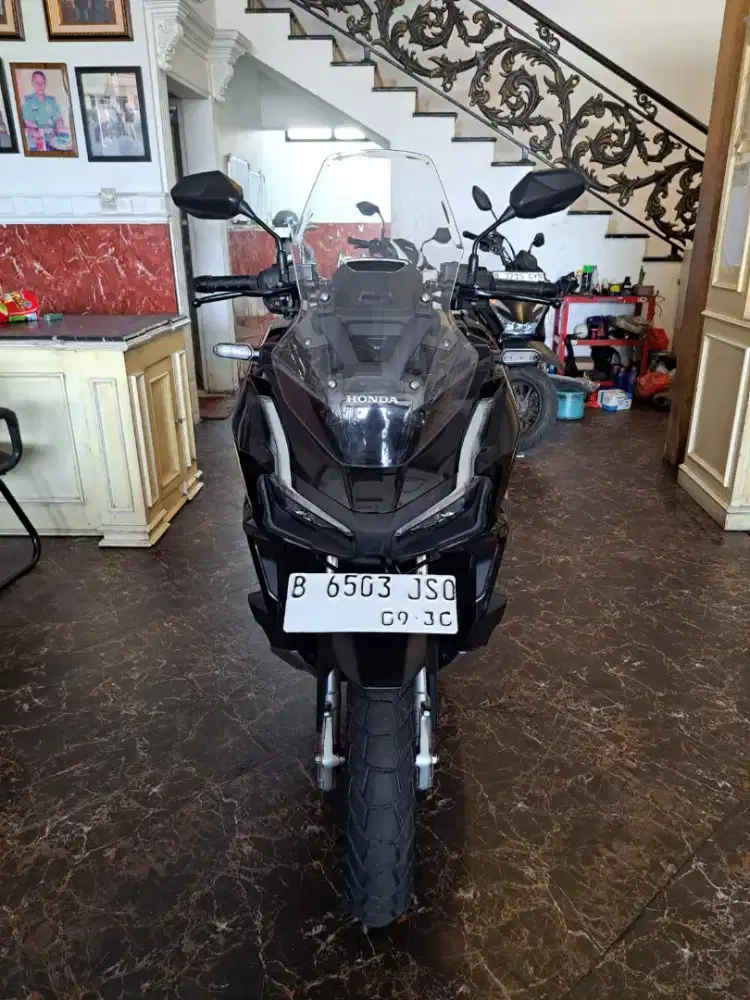 DP PROMO ADV 160CBS 2025 KM.RENDAH RUMAH KOS SIAP BANTU SAMPAI ACC