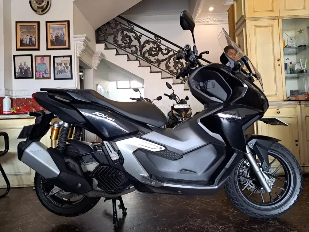 DP PROMO ADV 160CBS 2025 KM.RENDAH RUMAH KOS SIAP BANTU SAMPAI ACC