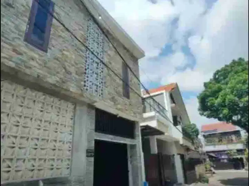 RUMAH KOS AKTIF SUHAT DEKAT UB DAN POLINEMA