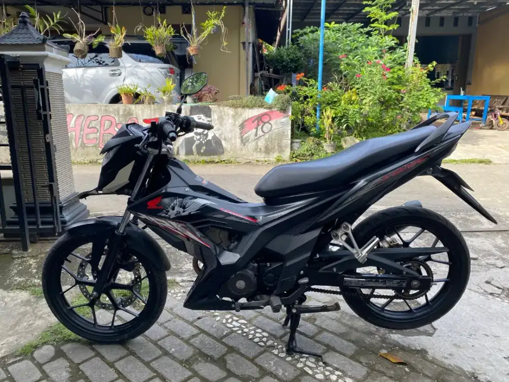 Honda Sonic thn 2018 plat AB Wonosari