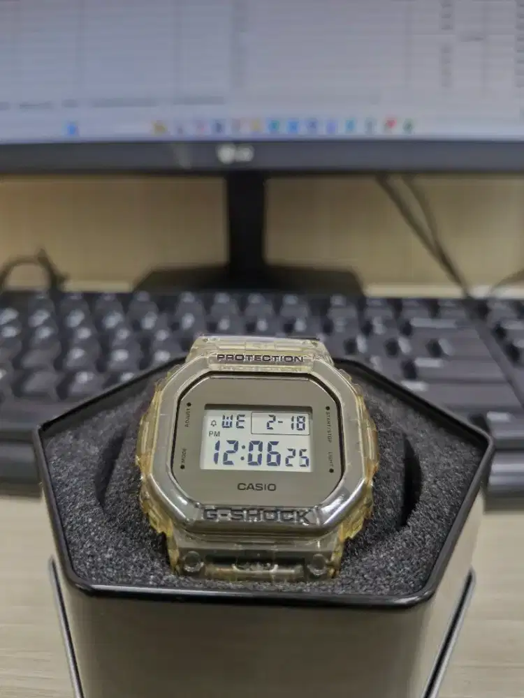 G-Shock DW-5600SK-1DR Original