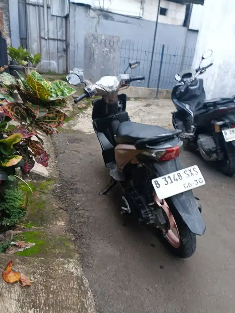 HONDA BEAT KARBU 2012
