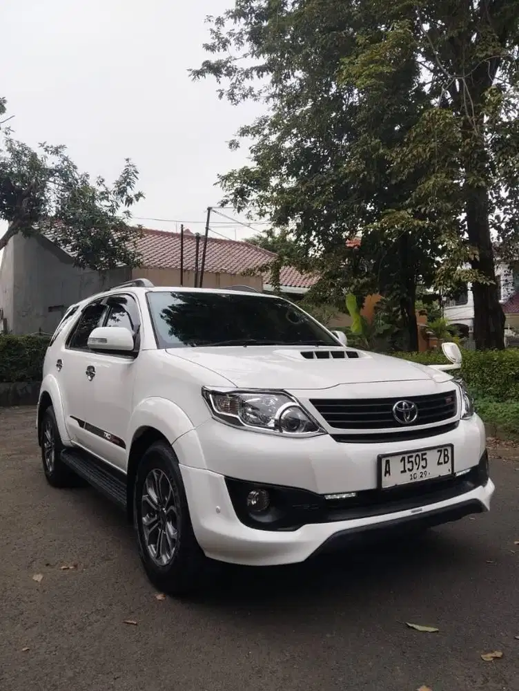 FORTUNER 2.5 G VNT TRD AT 2014(KM 44RB RECORD)