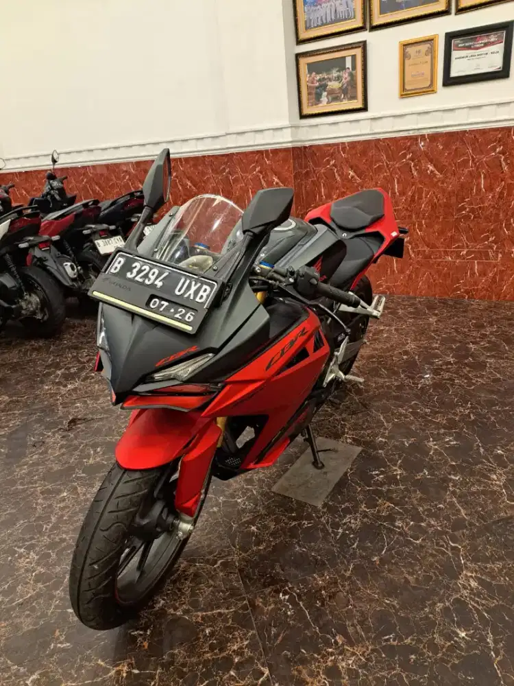HUB CE KOM DP PROMO CBR 250 R ABS 2021 MOTOR MULUS KAYA BARU KM LOW
