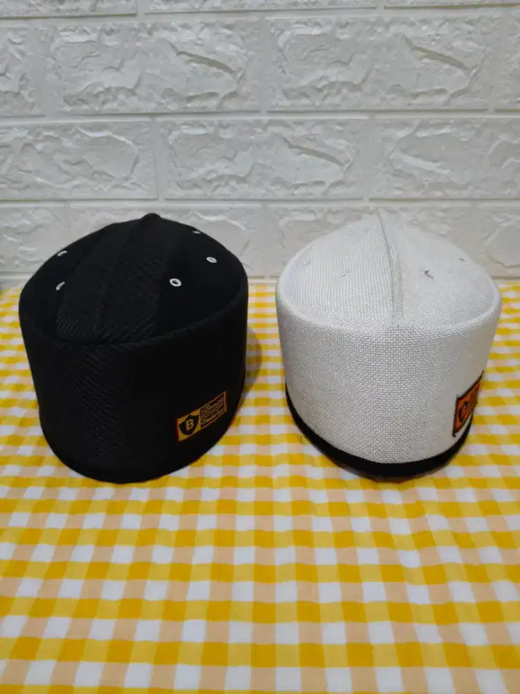 Peci pria ukuran 5 masih bagus dan terawat