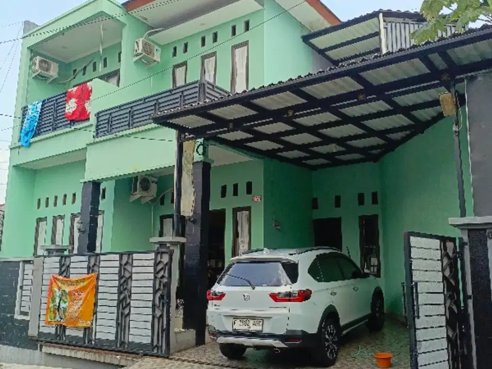 dijual rumah 2 lantai taman pajajaran
