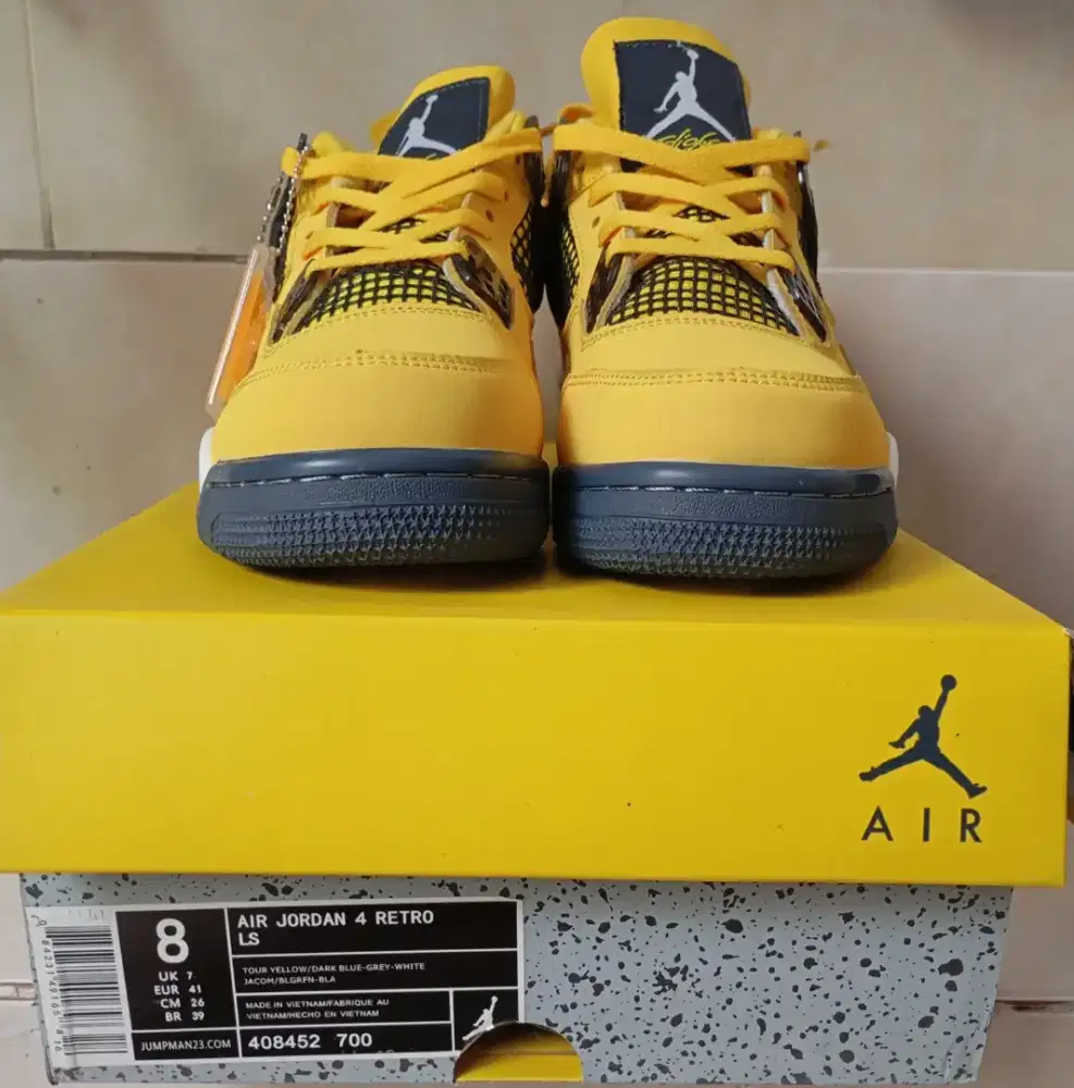 Air Jordan 4 Retro LS Tour Yellow