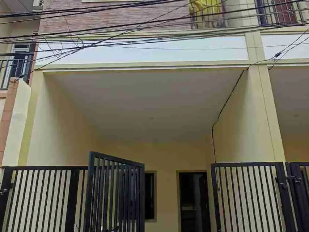 Rumah Baru Siap Huni 3 Lantai Tanjung Duren Jakarta Barat