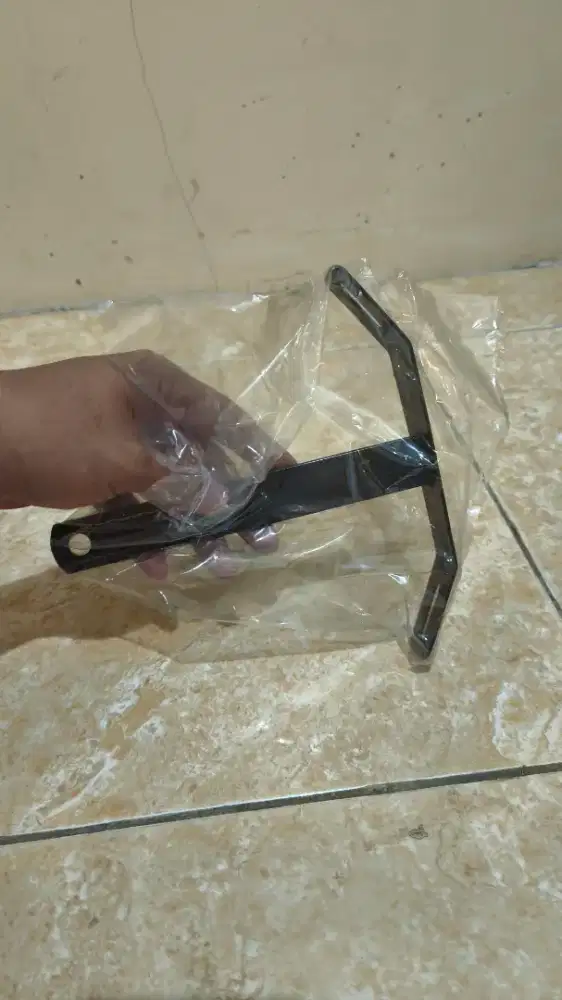 PLAT NOMOR SAMPING MODIF W175, XSR, BENELLI, PNP