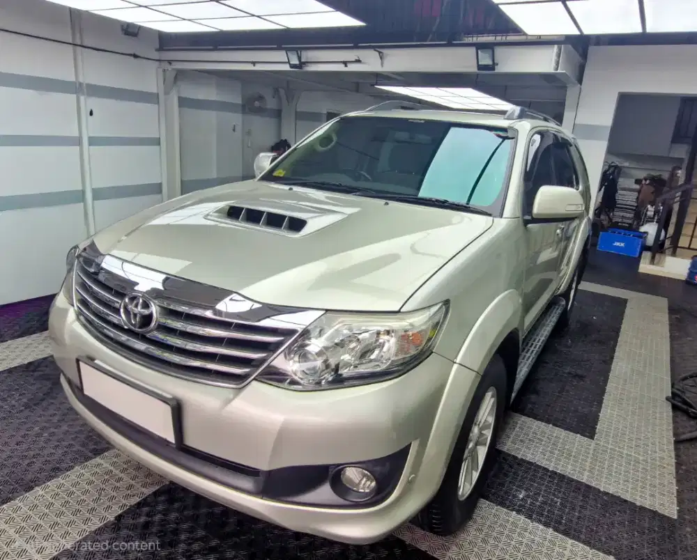 Toyota Fortuner 2012 Diesel