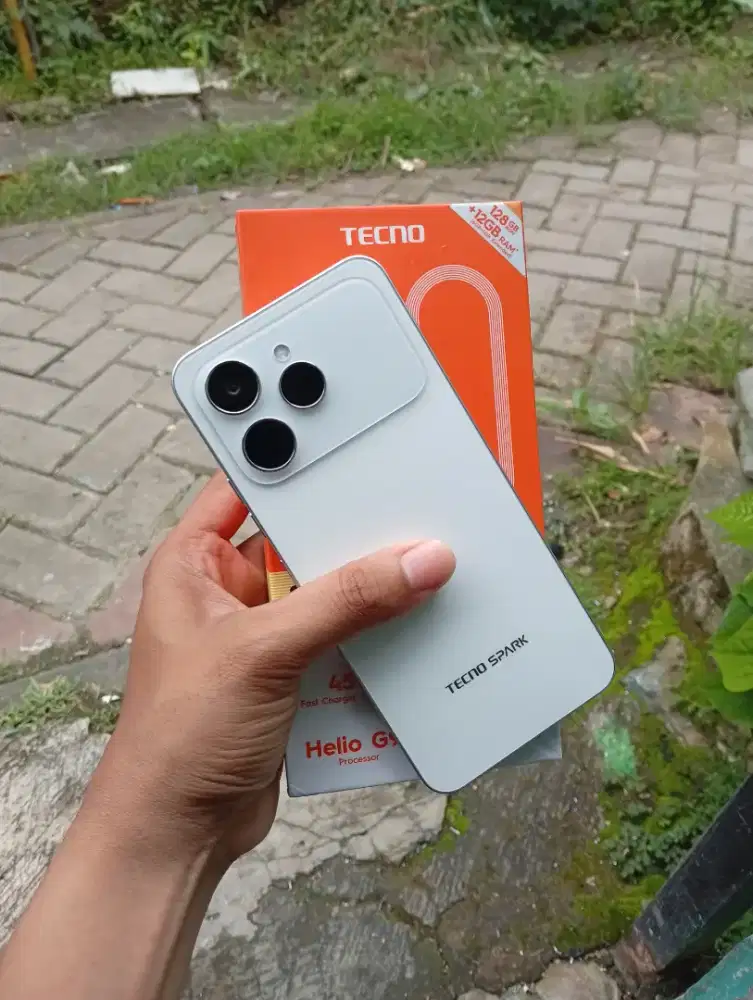 Tecno Spark 40 NFC 6/128 fulset