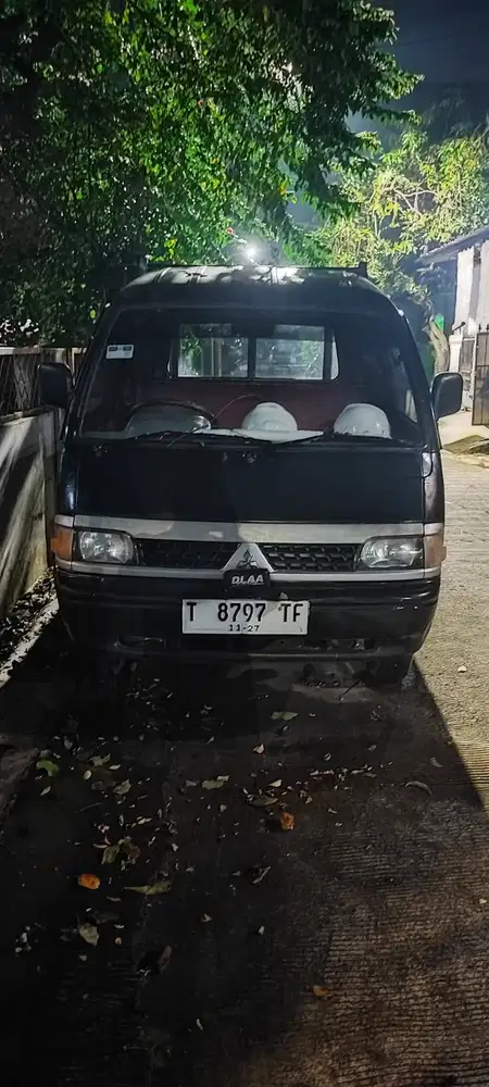 Mobil Pickup Mitshubishi Colt T 120