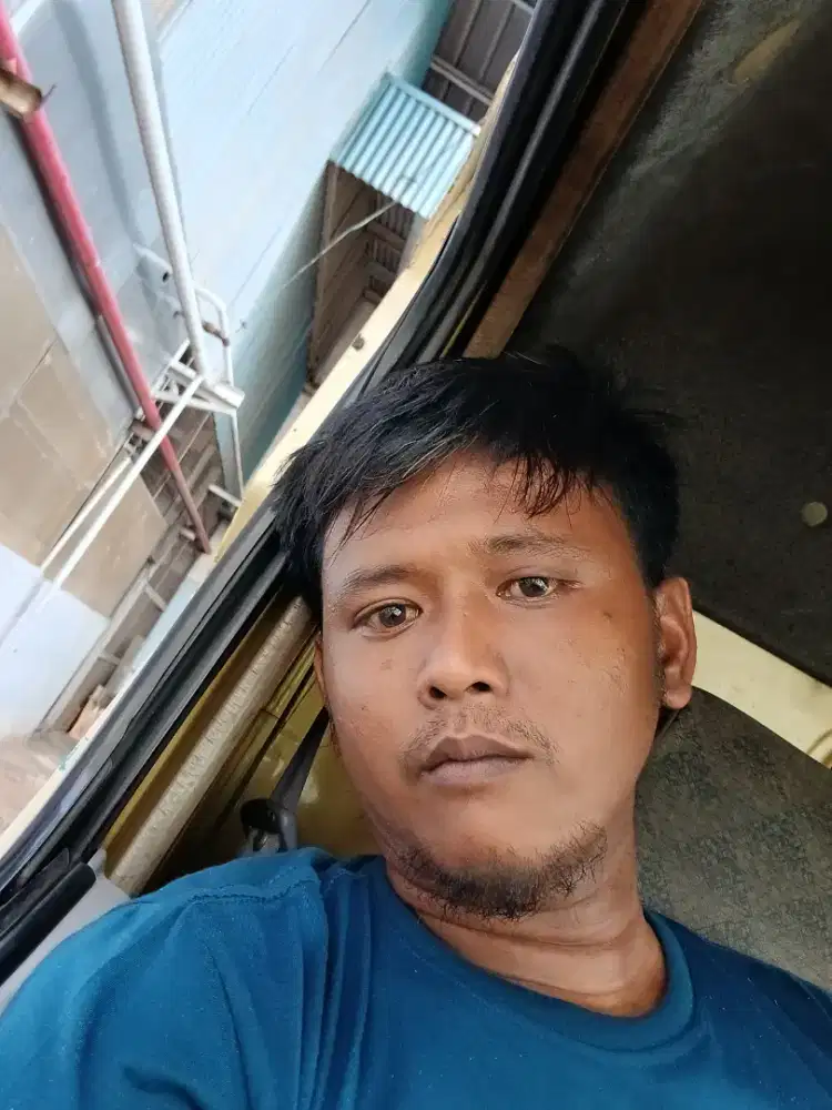 Cari lowongan supir truk/pik up/mobil pribadi