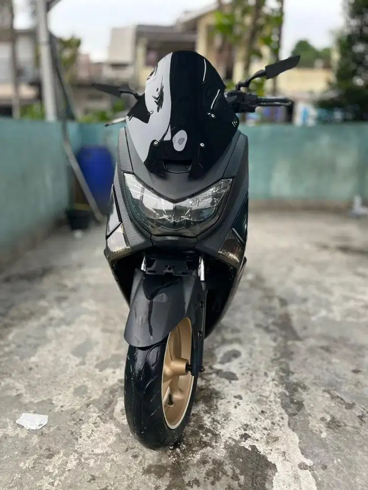 JUAL SANTAI NMAX CBS 155 2019 HITAM DOFF