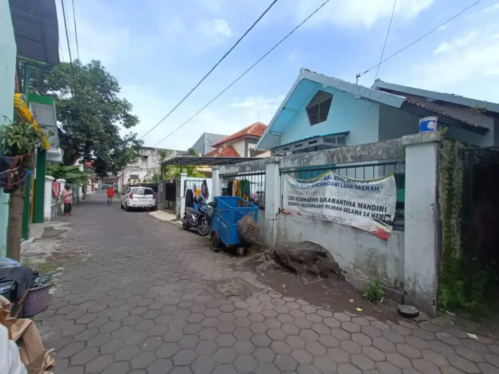 Rumah klasik di Tengah kota dekat SMA 1 teladan Wirobrajan Yogyakarta