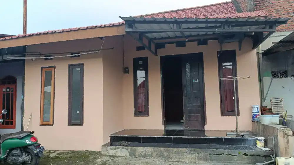 Rumah disewakan di Kedung turi