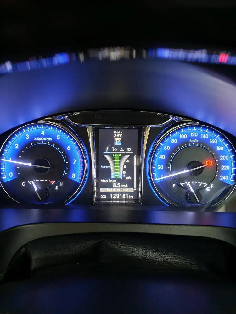 Toyota Camry 2015 Bensin