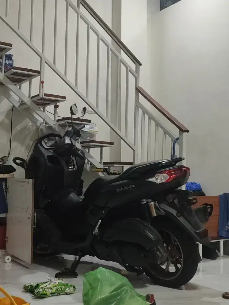 Jual nmax mulus pemakaian pribadi