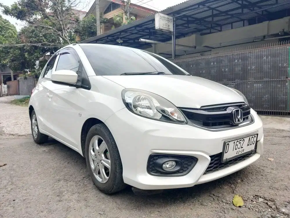 HONDA BRIO SATYA E 1.2 METIC 2017 , FULL ORIGINAL , TERAWAT SIAP PAKAI