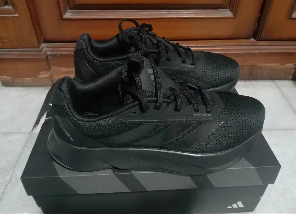 Sepatu Adidas duramo sl