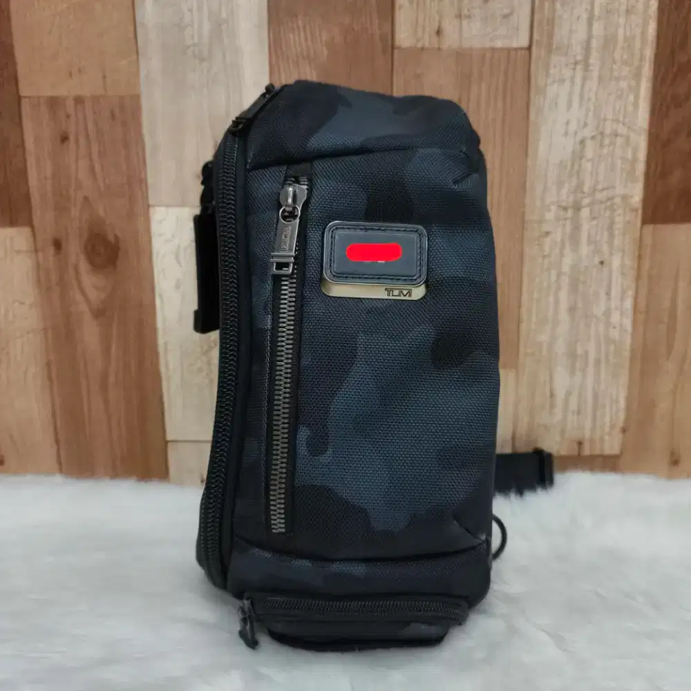 Tumi Kelley navy camo original