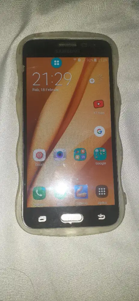 Judul cepat, SAMSUNG J3(2016)
