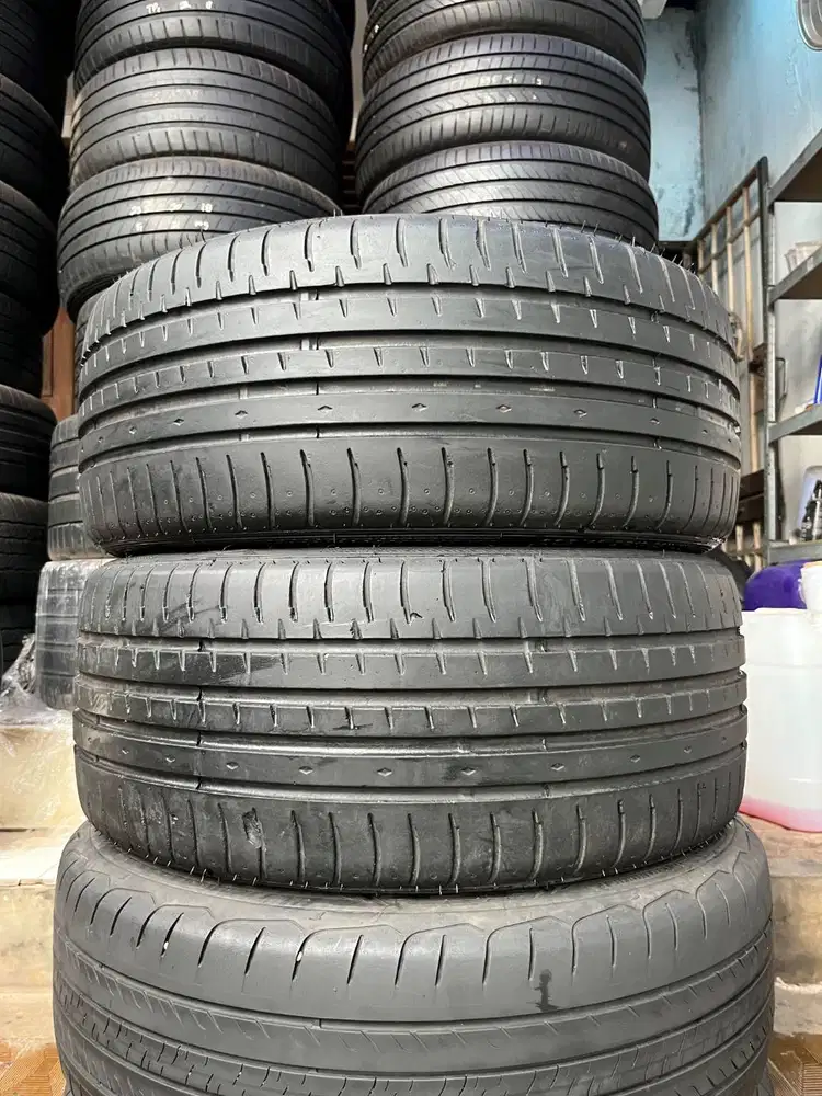 Ban Accelera 225 40 r19 2Pcs