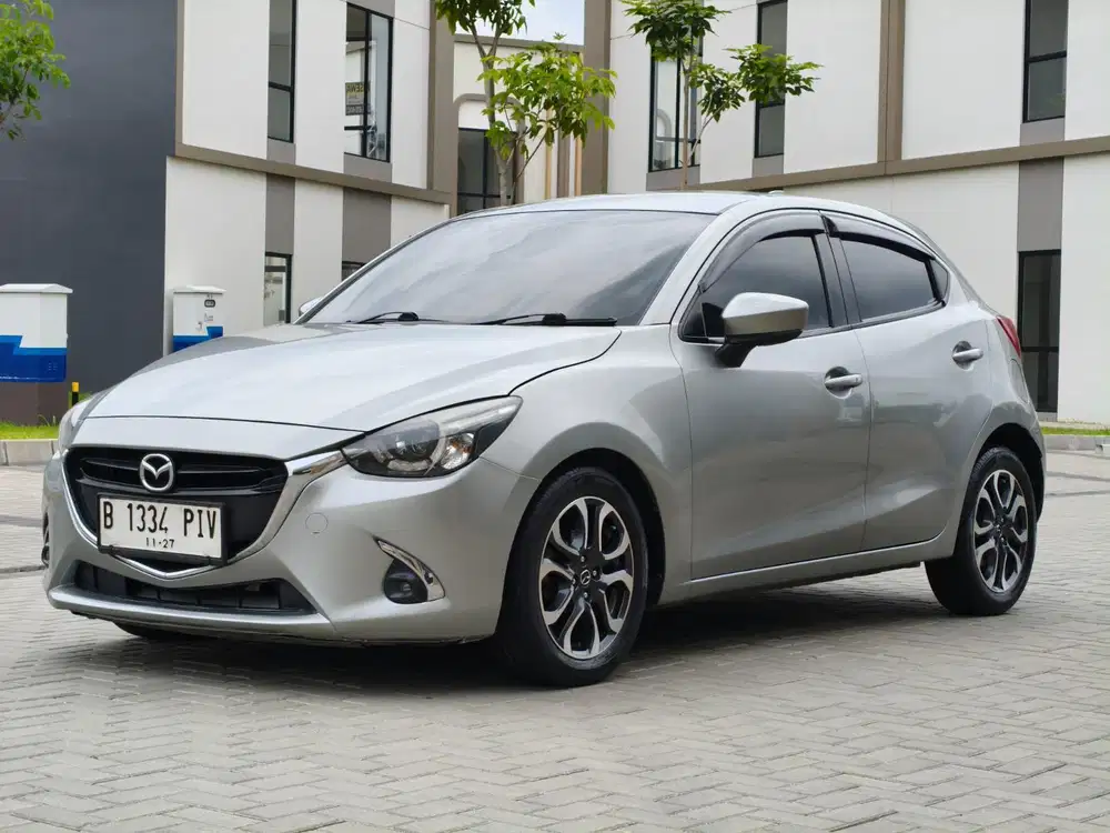 Mazda 2 R AT 2017 Pajak Panjang