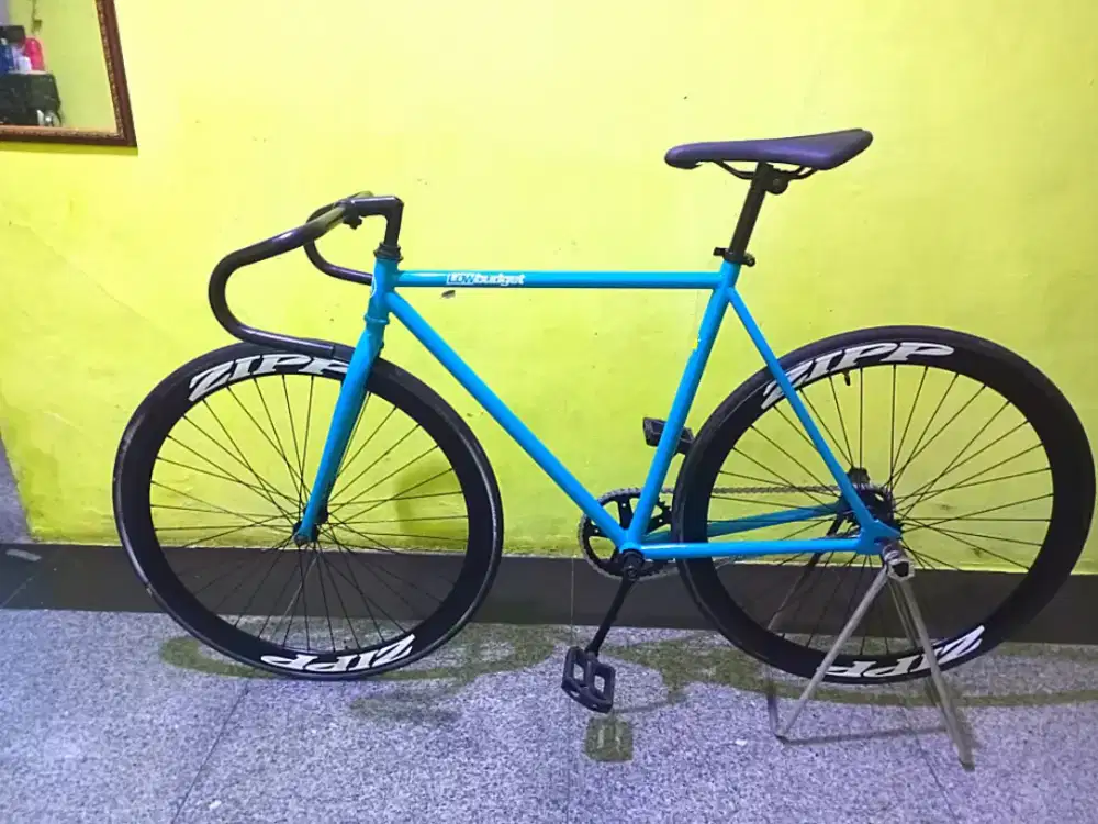 Sepeda fixie mulus
