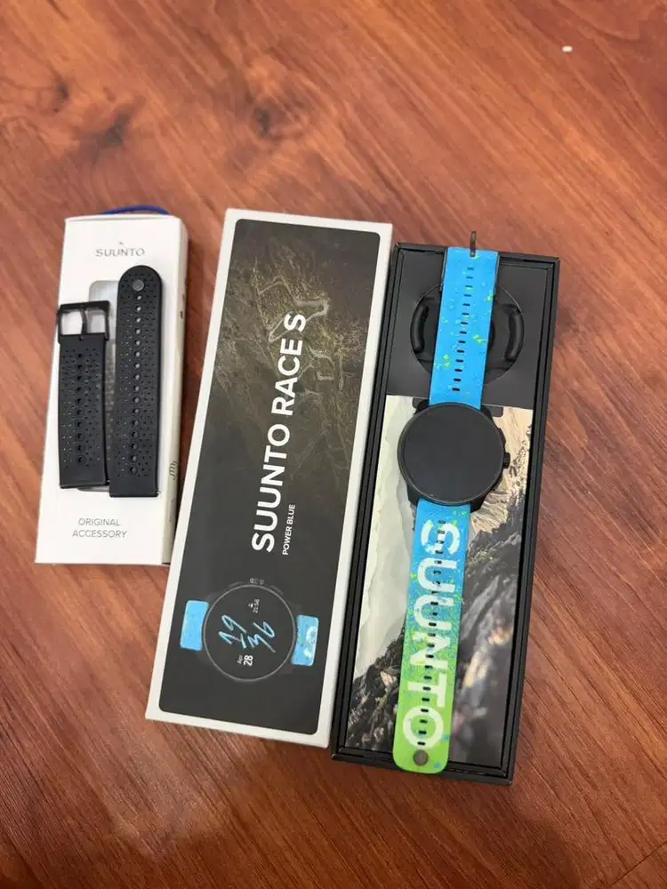 Suunto race s power blue