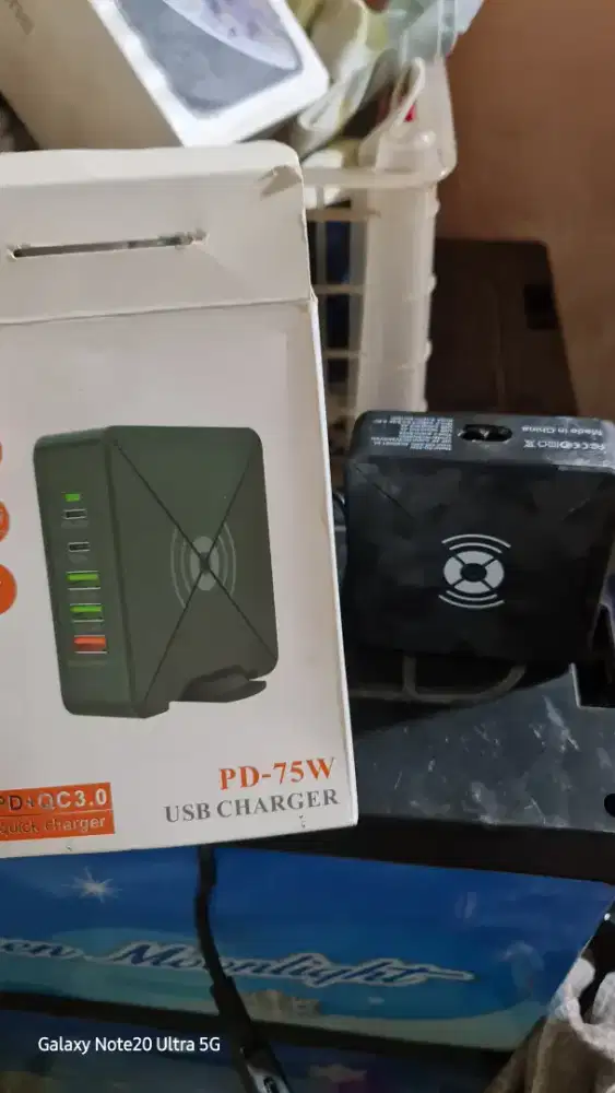 Wirelles charger ,, 75 watt 4 ampere fast charger