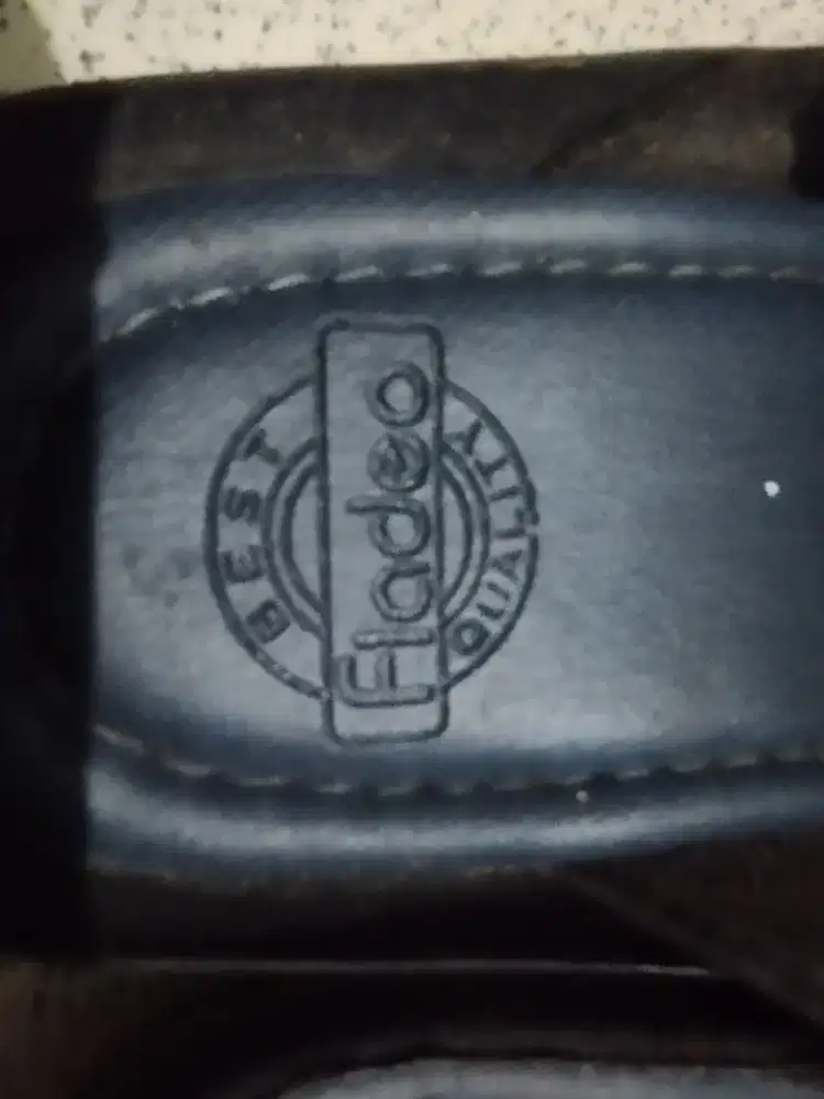 sandal anak utk umur 5 - 8 tahun