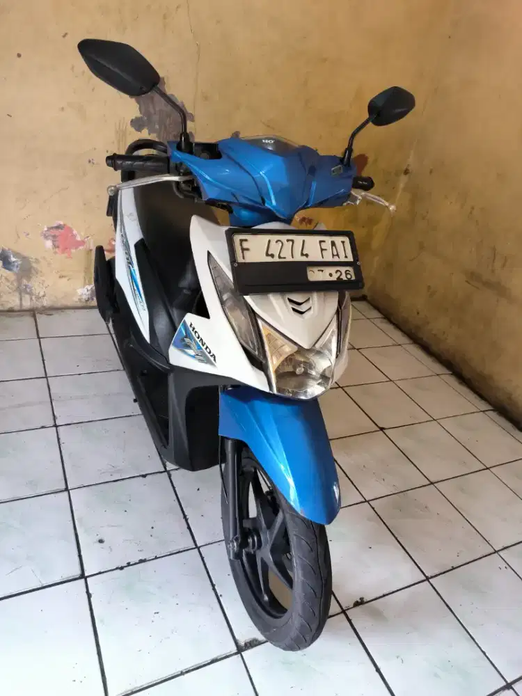 Honda Beat 2016 , surat lengkap . Pajak hidup . Siap pakai