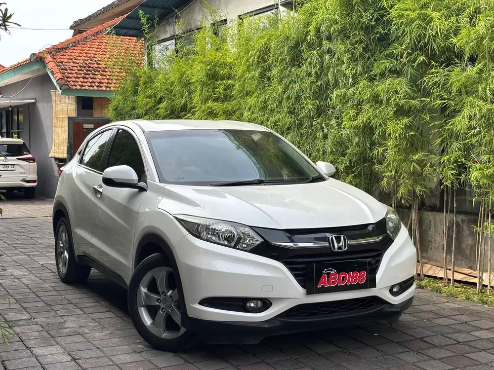 Honda HRV E CVT 2015/2016 Low Km! | Mazda CX 5 Raize Rocky Yaris
