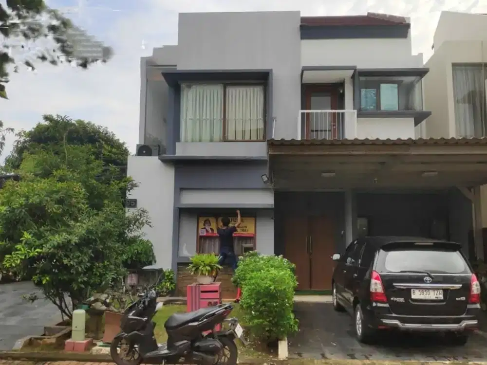 Rumah Hook dibawah NJOP Luas 237 SHM di cluster Cassia JGC Jakarta Timur dekat mall sekolah tol