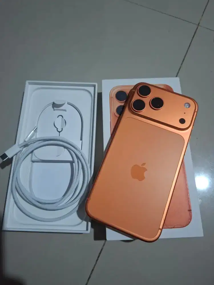 Iphone 17 pro max 256gb Garansi resmi ibox