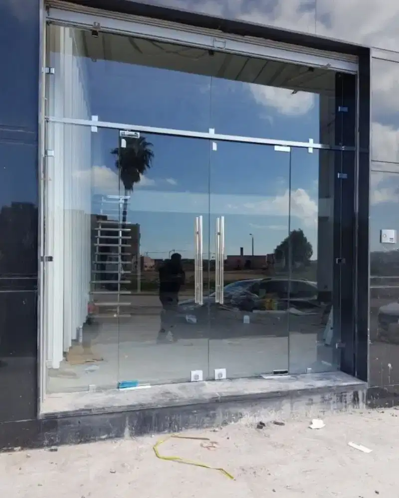 Pintu dan jendela aluminium kaca