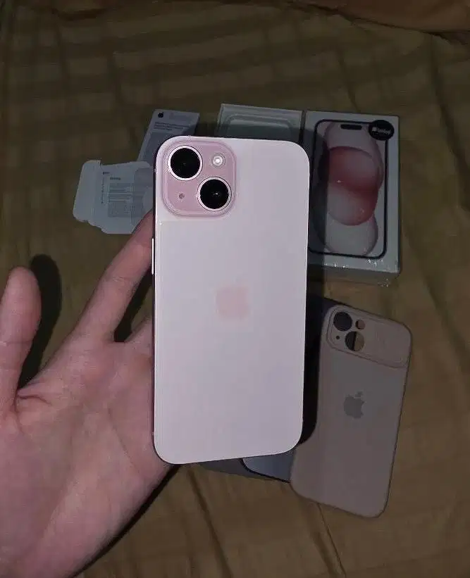 iPhone 15 128 eks iBox Istimewa